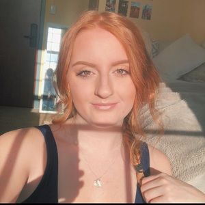 Meet your Posher, Macy